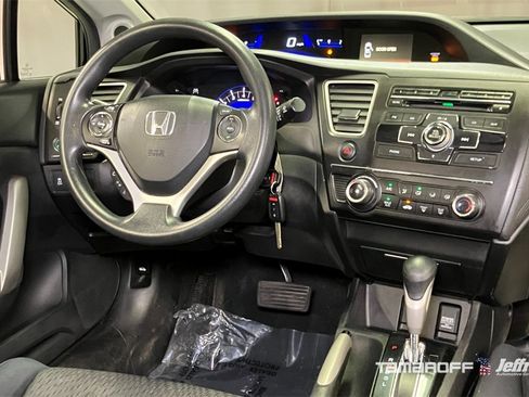 Used 2014 Honda Civic LX image 4