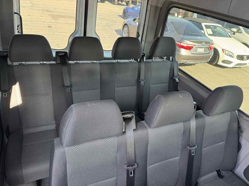 Used 2013 Mercedes-Benz Sprinter 2500 image 8