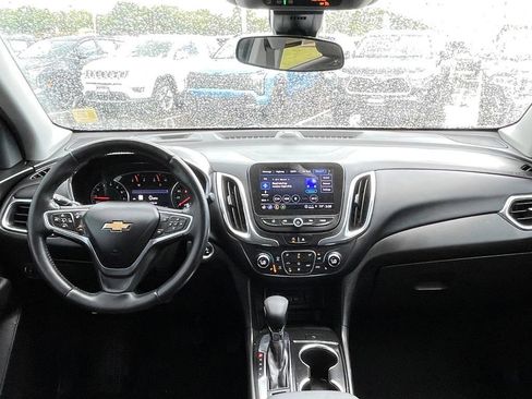 Used 2022 Chevrolet Equinox LT FWD image 20