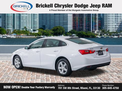 Used 2023 Chevrolet Malibu LS FWD image 5