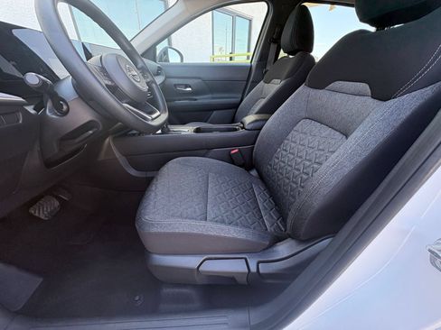 Used 2026 Nissan Kicks SV w/ Cold Weather Package AWD/4WD image 21