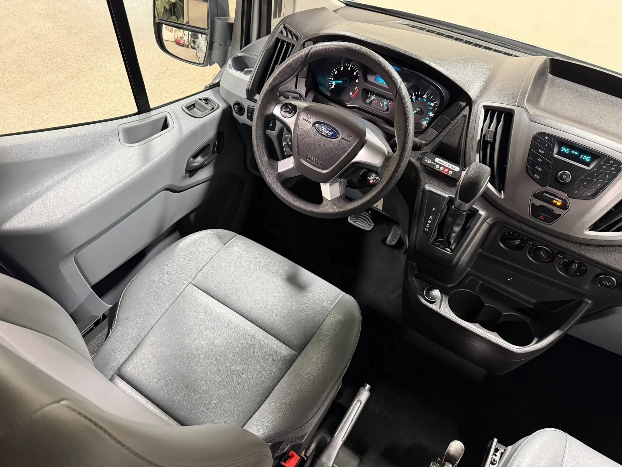Used 2019 Ford Transit 250 148 Medium Roof RWD image 61