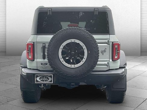 Used 2024 Ford Bronco Badlands AWD/4WD image 3