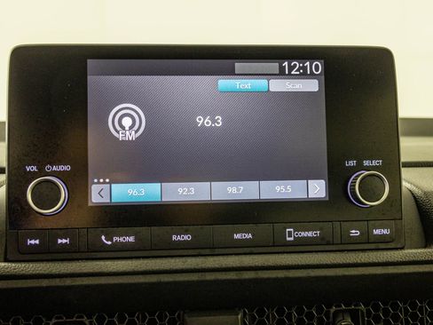 Used 2023 Honda CR-V EX image 26