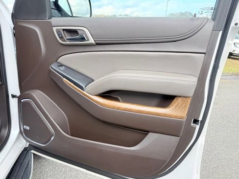 Used 2020 GMC Yukon Denali w/ Open Road Package image 21