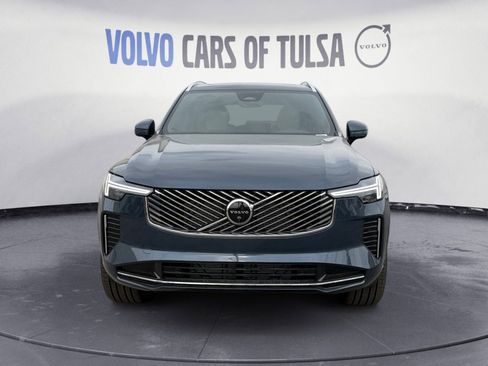 New 2026 Volvo XC90 B6 Plus image 8