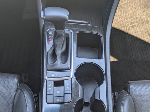 Used 2019 Kia Optima EX w/ EX Premium Package image 16