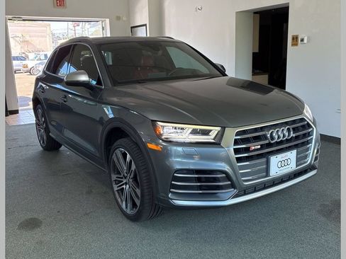 Used 2018 Audi SQ5 Premium Plus w/ Navigation Package AWD/4WD image 1