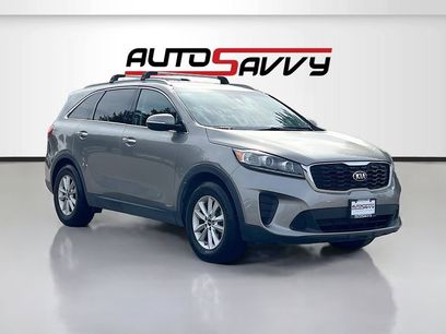 Used 2019 Kia Sorento LX w/ LX Convenience Package