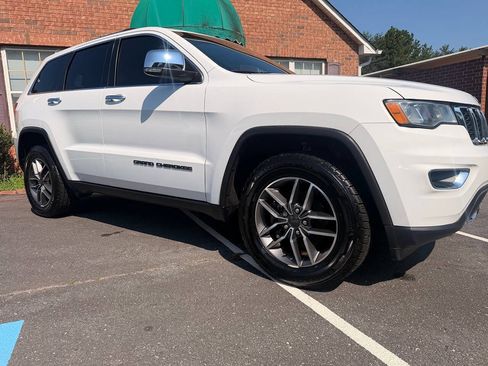 Used 2020 Jeep Grand Cherokee Limited w/ Luxury Group II AWD/4WD image 5