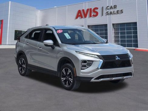 Used 2025 Mitsubishi Eclipse Cross SE AWD/4WD image 3