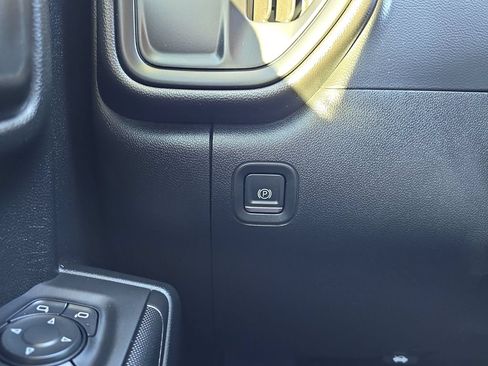 Used 2021 Chevrolet Silverado 1500 Custom w/ LPO, Dark Essentials Package RWD image 27