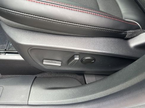 New 2025 Ford Escape ST-Line Elite w/ Tech Pack #1 image 13