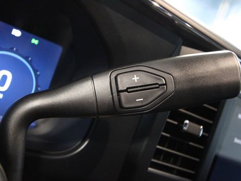 Used 2025 Ford F350 Lariat w/ Black Appearance Package image 14