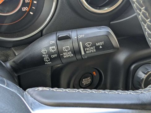 Used 2018 Jeep Wrangler Unlimited Sahara AWD/4WD image 25