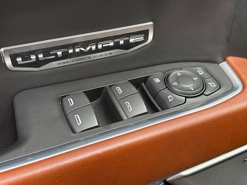 Used 2022 GMC Sierra 1500 Denali Ultimate AWD/4WD image 20