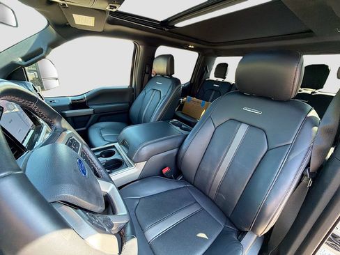 Used 2022 Ford F350 Platinum AWD/4WD image 23