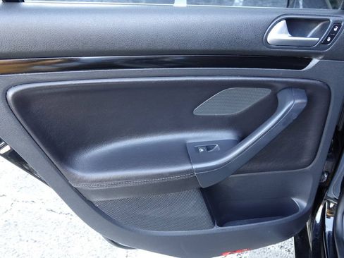 Used 2013 Volkswagen Jetta TDI FWD image 88