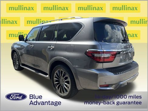Used 2023 Nissan Armada Platinum w/ Captain's Chairs Package RWD image 3