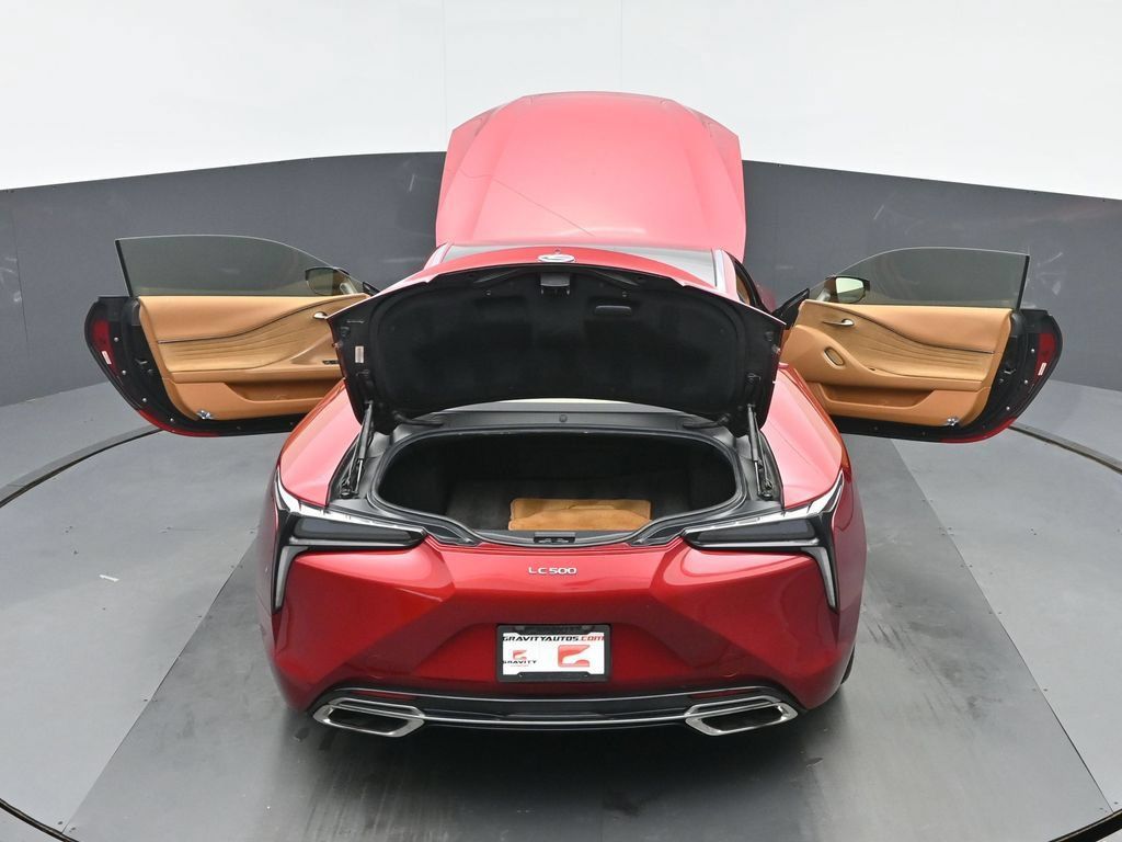 Used 2018 Lexus LC 500 Coupe w/ Performance Package RWD image 40