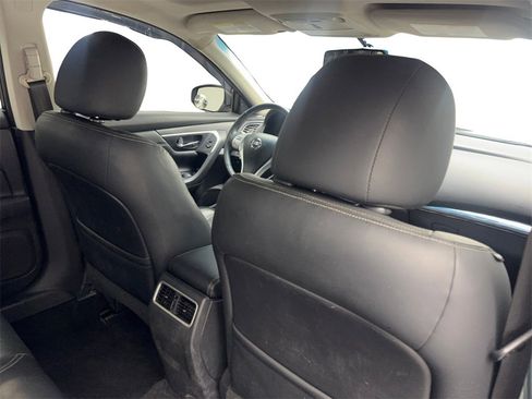 Used 2016 Nissan Altima 3.5 SL image 41