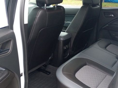 Used 2022 Chevrolet Colorado Z71 image 14