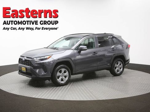 Used 2022 Toyota RAV4 XLE w/ Convenience Package AWD/4WD image 59