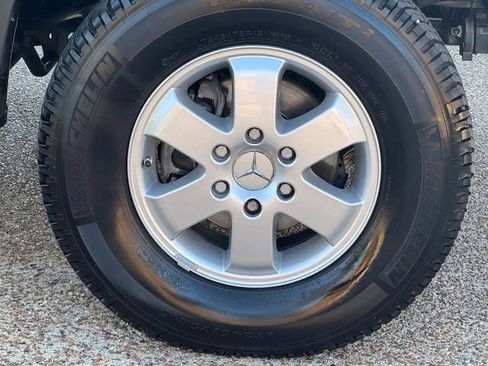 Used 2017 Mercedes-Benz Sprinter 2500 image 10