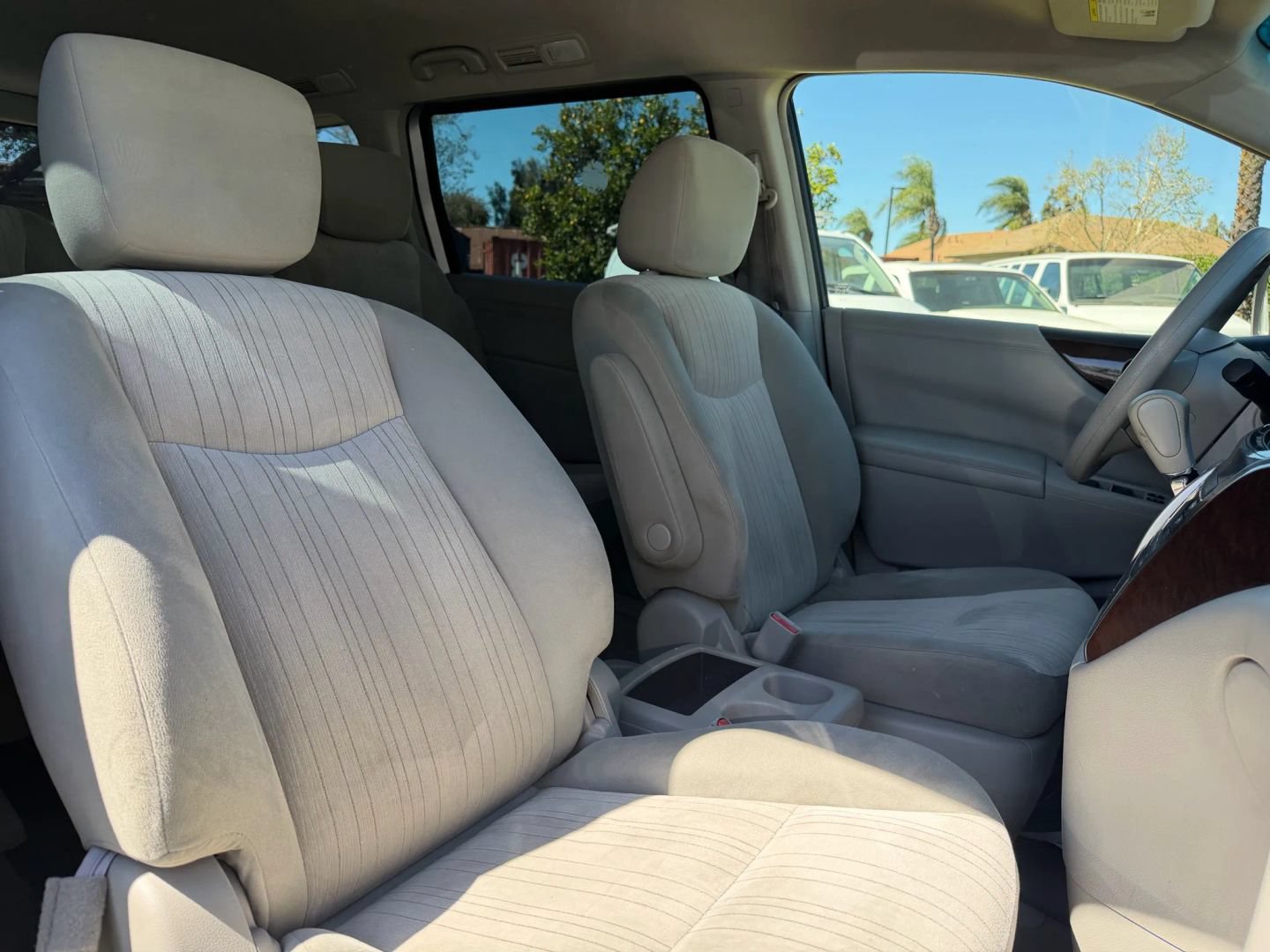 Used 2013 Nissan Quest S FWD image 13
