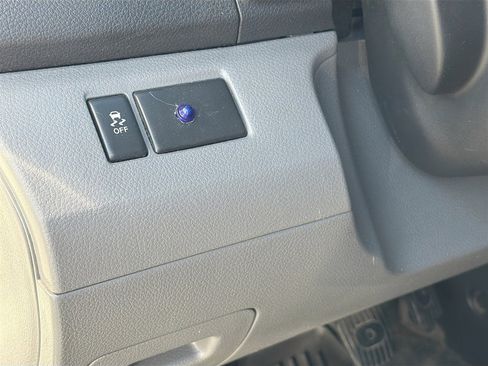 Used 2021 Nissan NV200 S image 10