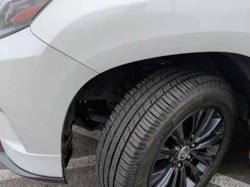 Used 2022 Lexus GX 460 Premium image 12