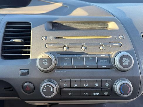 Used 2010 Honda Civic EX image 25