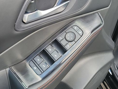 New 2026 Nissan Rogue SV AWD/4WD image 21