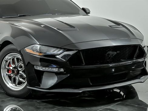 Used 2019 Ford Mustang GT Premium RWD image 2