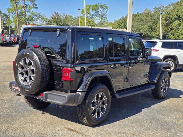 New 2026 Jeep Wrangler Unlimited Sahara AWD/4WD image 5