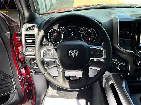 New 2026 RAM 1500 4x4 Crew Cab image 33