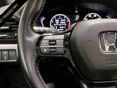 Used 2023 Honda Pilot TrailSport image 19