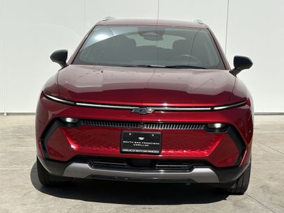 Used 2024 Chevrolet Equinox EV LT w/ LPO, Blackout Package