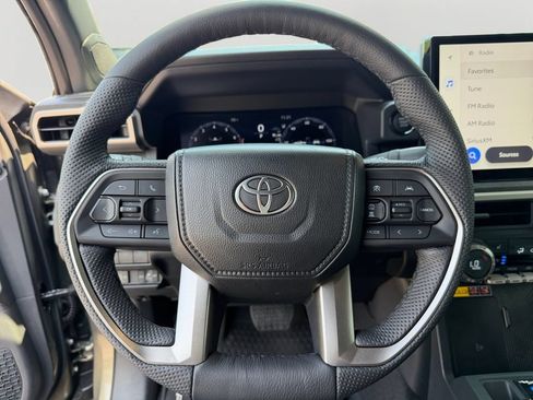 Certified 2026 Toyota Tacoma Limited AWD/4WD image 19