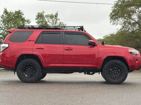 Used 2017 Toyota 4Runner TRD Pro AWD/4WD image 8
