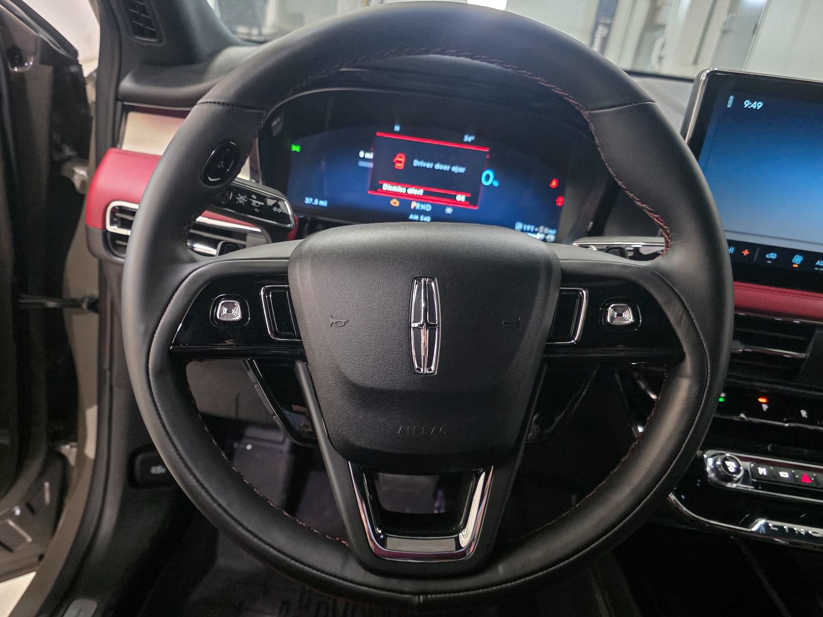 New 2025 Lincoln Corsair Grand Touring AWD/4WD image 35