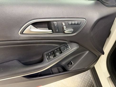 Certified 2020 Mercedes-Benz GLA 250 image 18