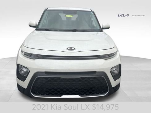 Certified 2021 Kia Soul LX FWD image 3