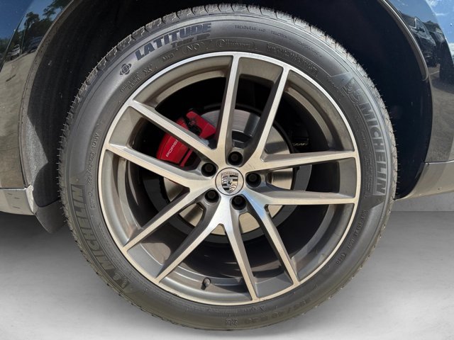 Used 2022 Porsche Macan S AWD/4WD image 26