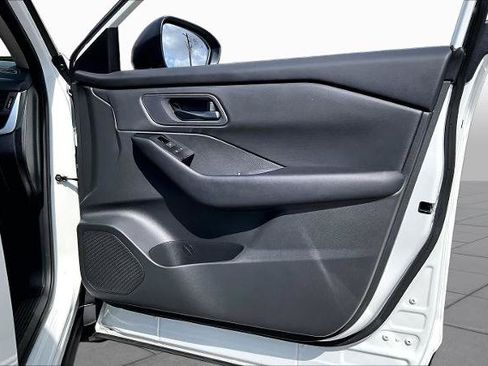 Certified 2026 Nissan Rogue S AWD/4WD image 23