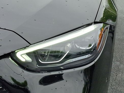 Used 2026 Mercedes-Benz C 300 4MATIC Sedan image 9