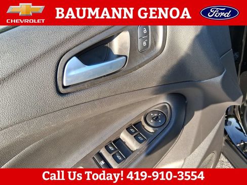 Used 2018 Ford Escape SE AWD/4WD image 12