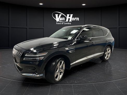 Used 2024 Genesis GV80 2.5T w/ Prestige Package AWD/4WD image 3