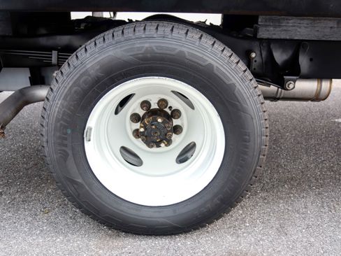 Used 2021 Ford E-450 and Econoline 450 Super Duty w/ Power Windows & Locks Group RWD image 26
