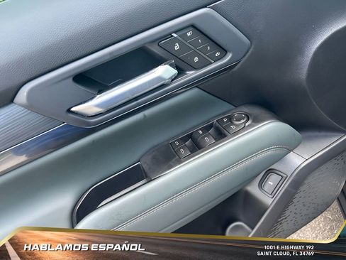 New 2026 GMC Terrain AT4 w/ Convenience Package III image 11